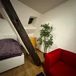 Διαμέρισμα Cozy Small One