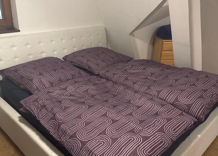 Cozy Small One * נירנברג